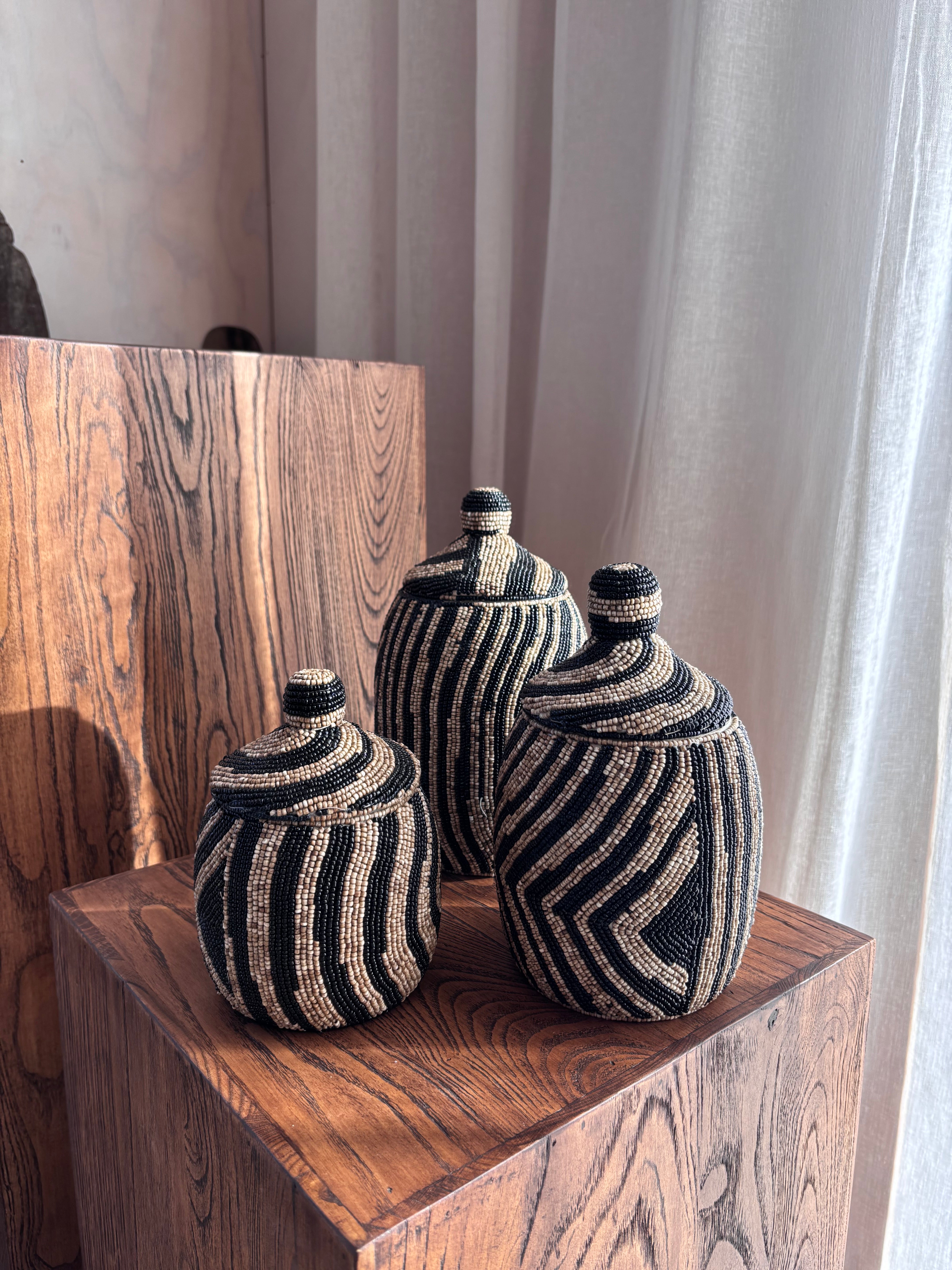 Beaded Canister - Natural / Black