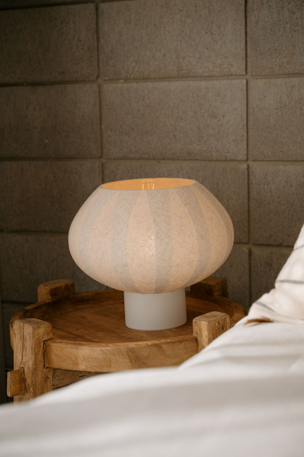 Alba Table Lamp