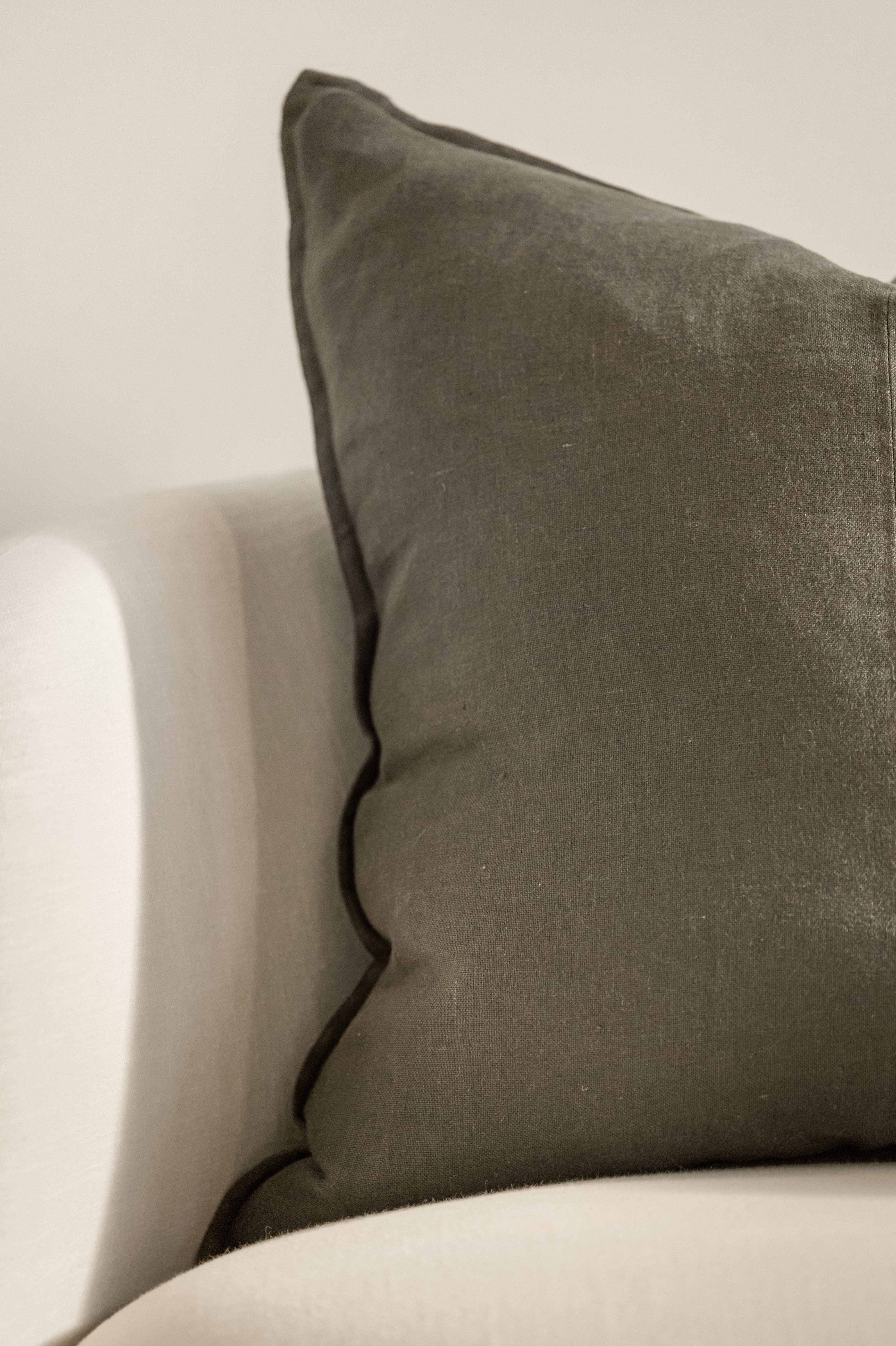 Como Cushion in Shadow