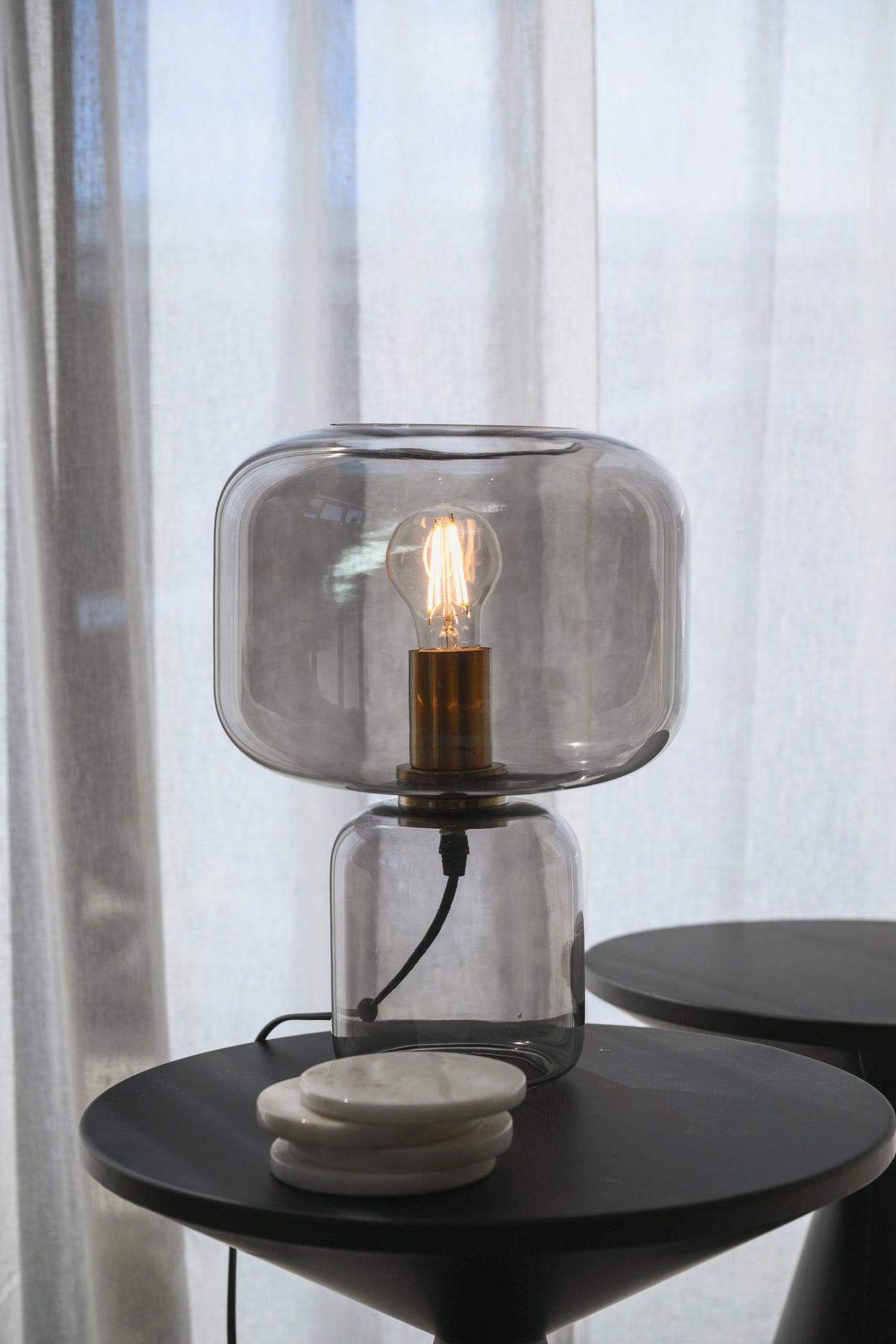 Élan Table Lamp