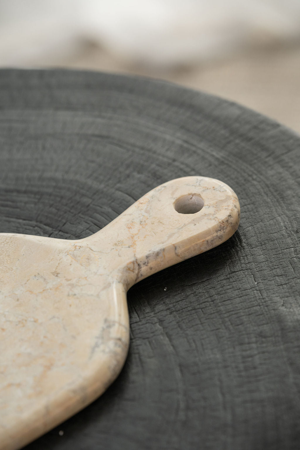 Cream Onyx Cheese Board