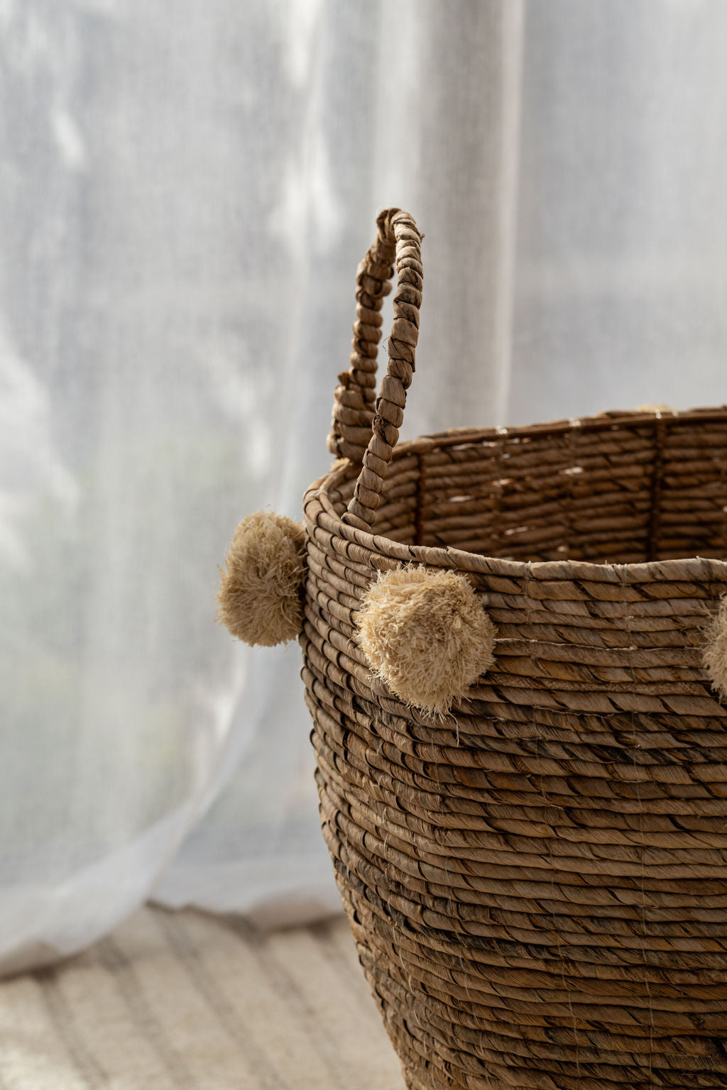 Pom Pom Basket