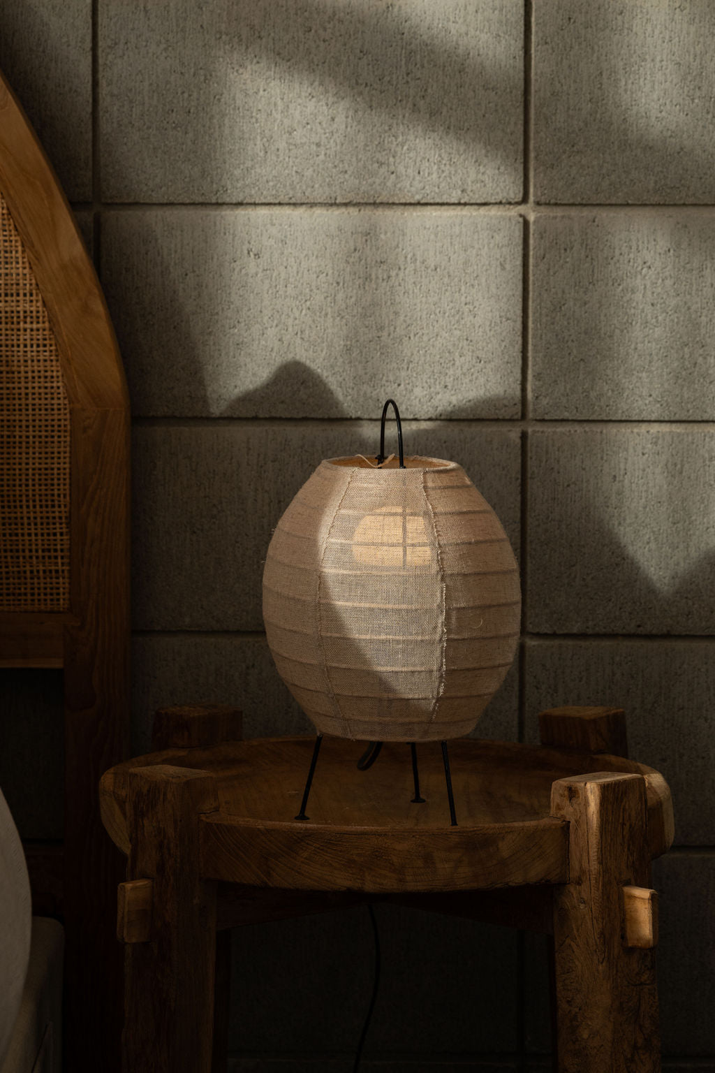 Cocoon Table Lamp — Natural Linen