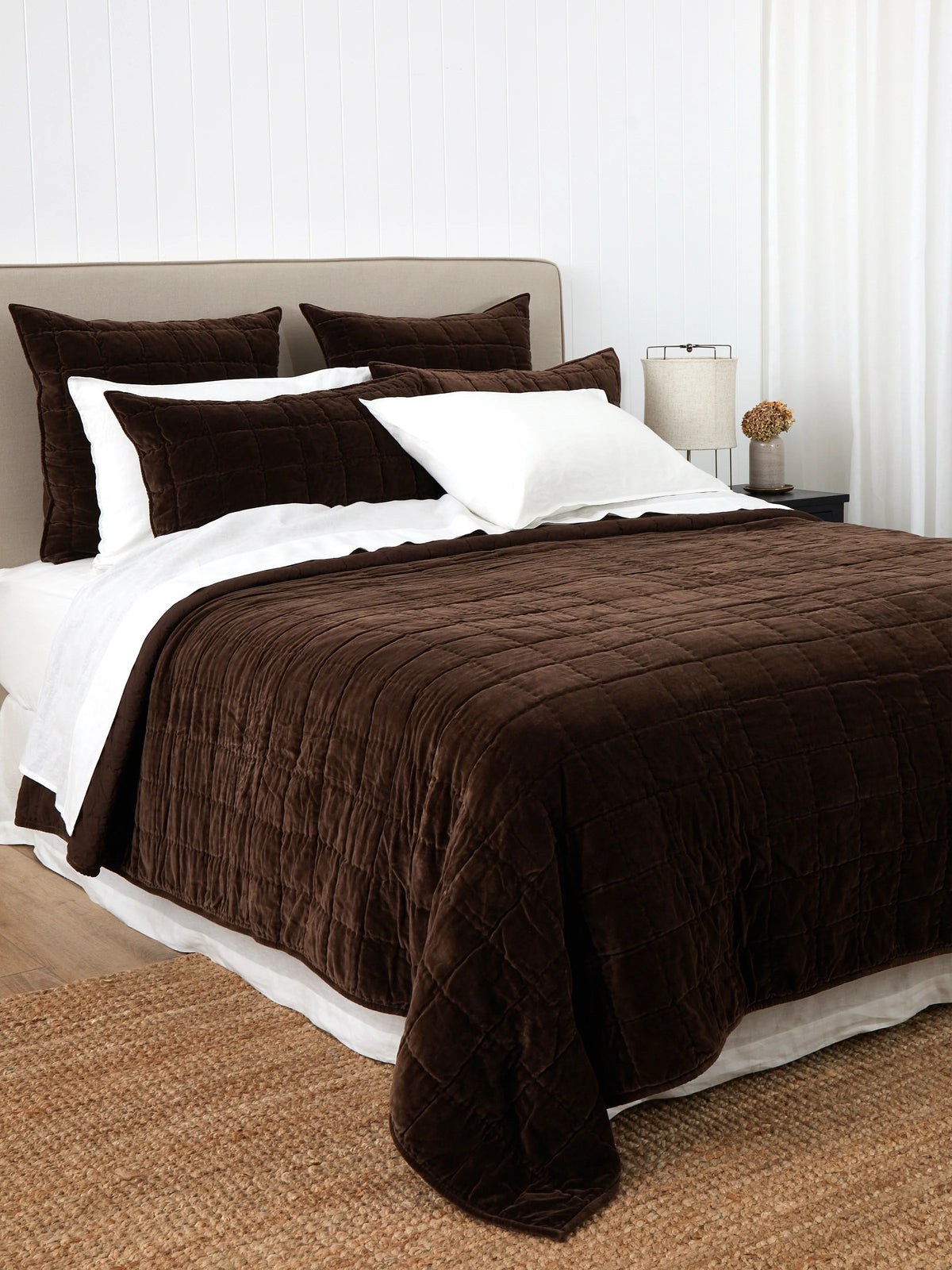Belvedere Velvet Quilt in Cocoa