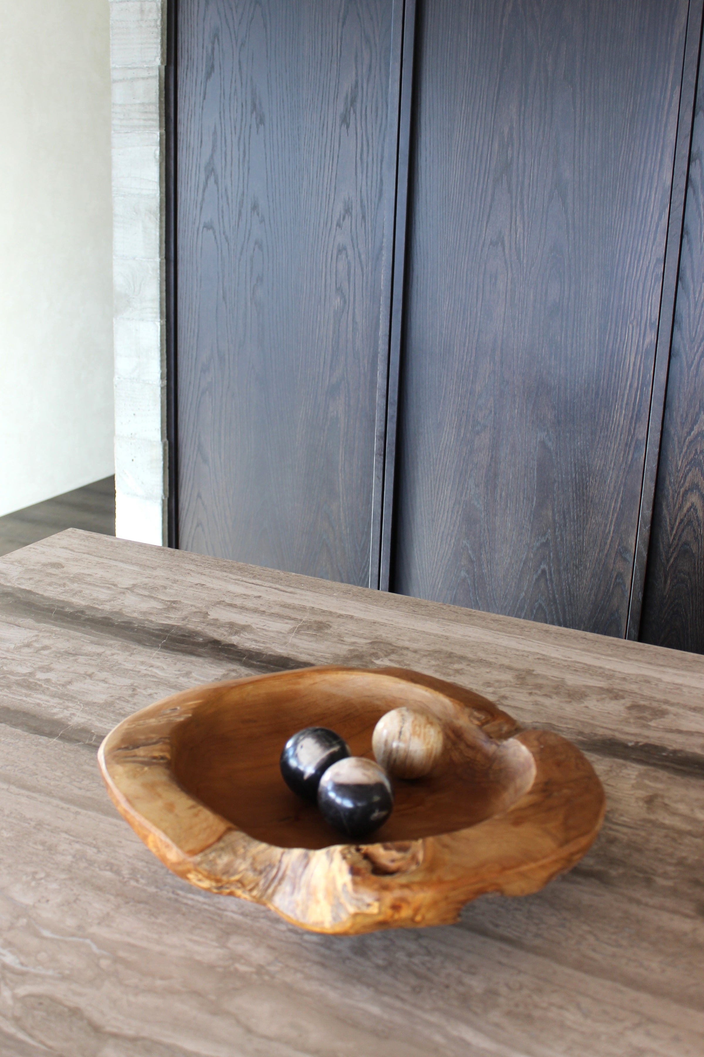 Teak Centrepiece No. 2