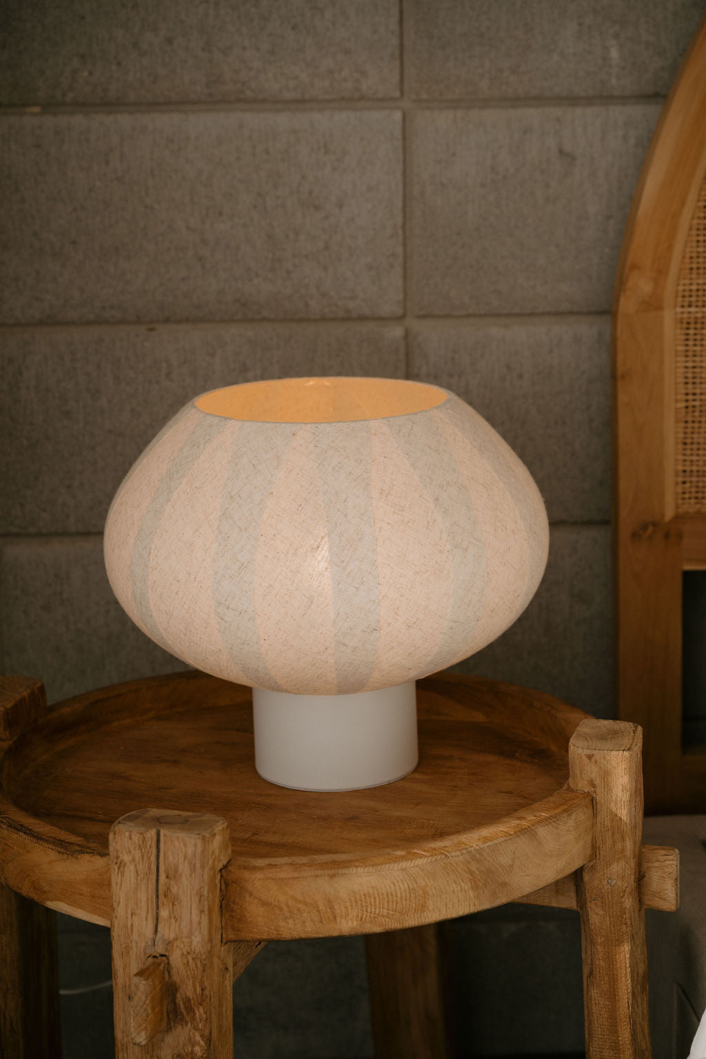 Alba Table Lamp