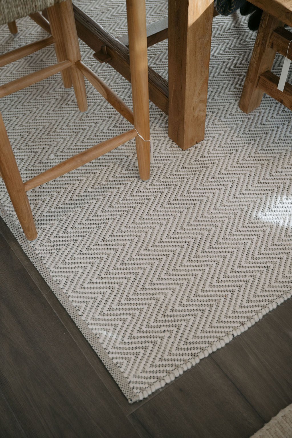 Matterhorn Rug 200cm x 300cm - 2 colours