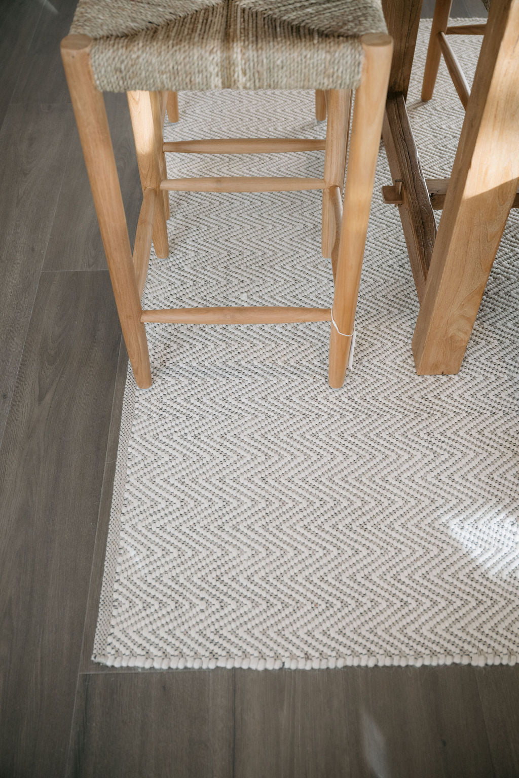 Matterhorn Rug 200cm x 300cm - 2 colours