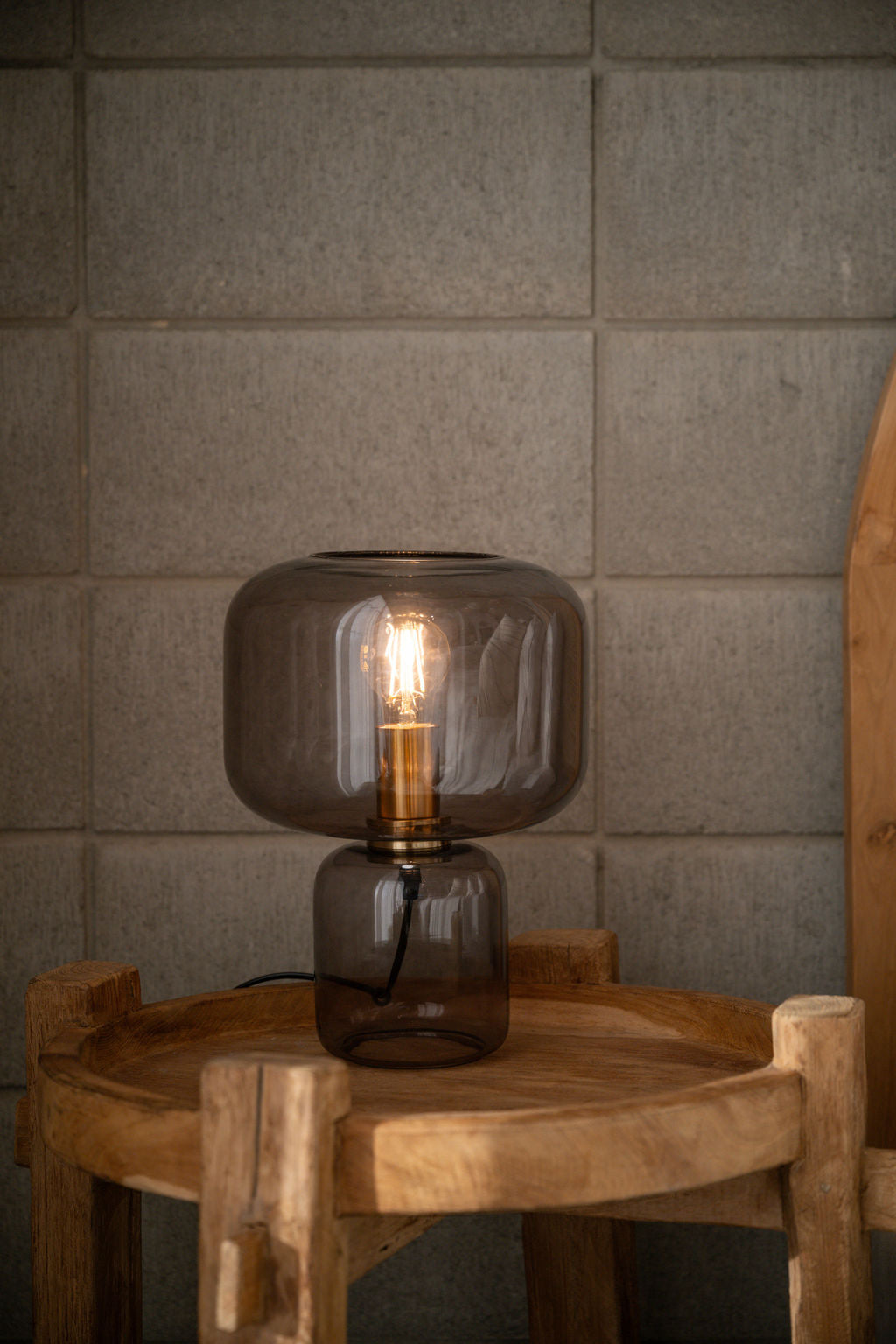 Élan Table Lamp