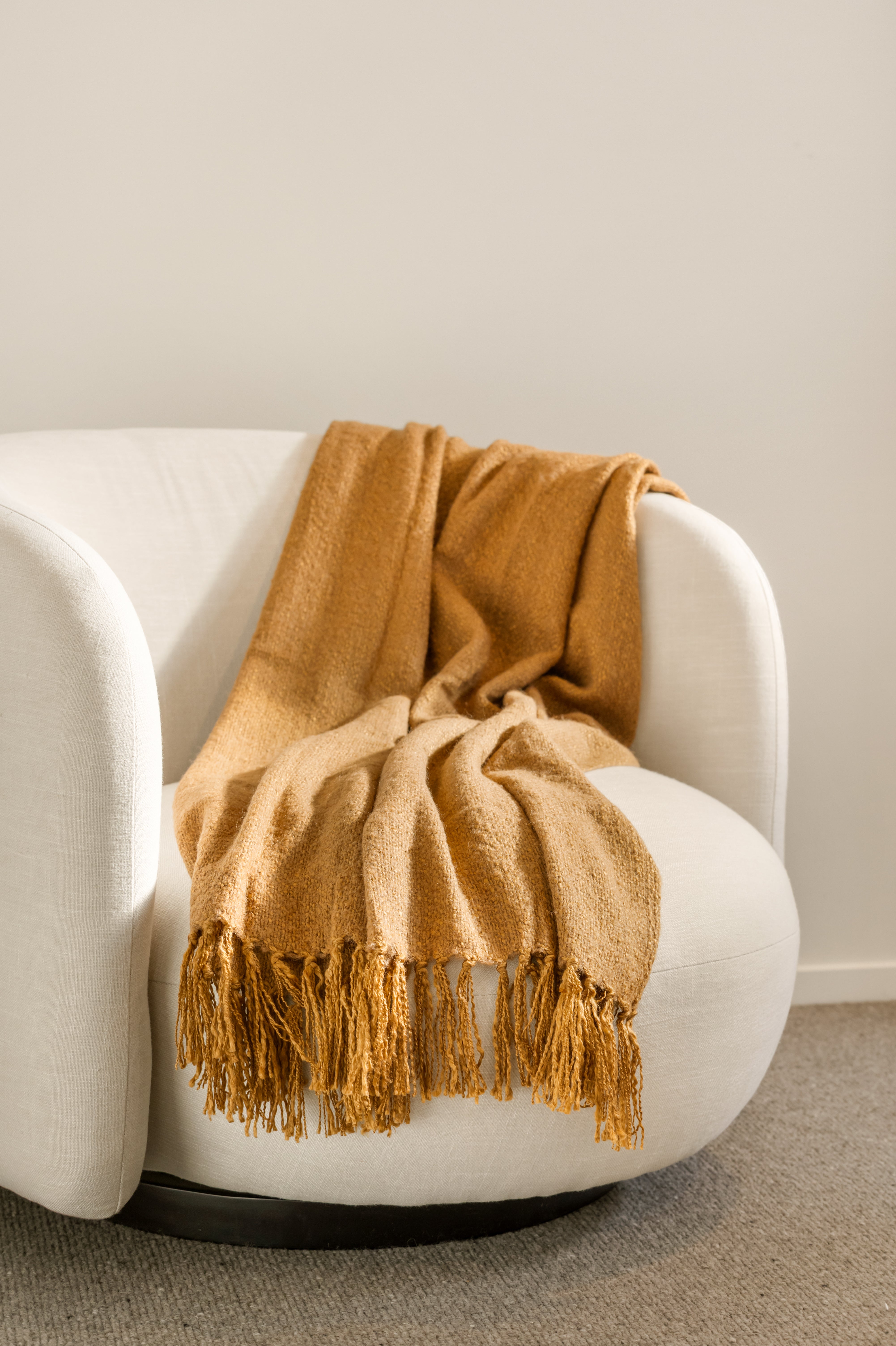Richmond Throw in Cinnamon