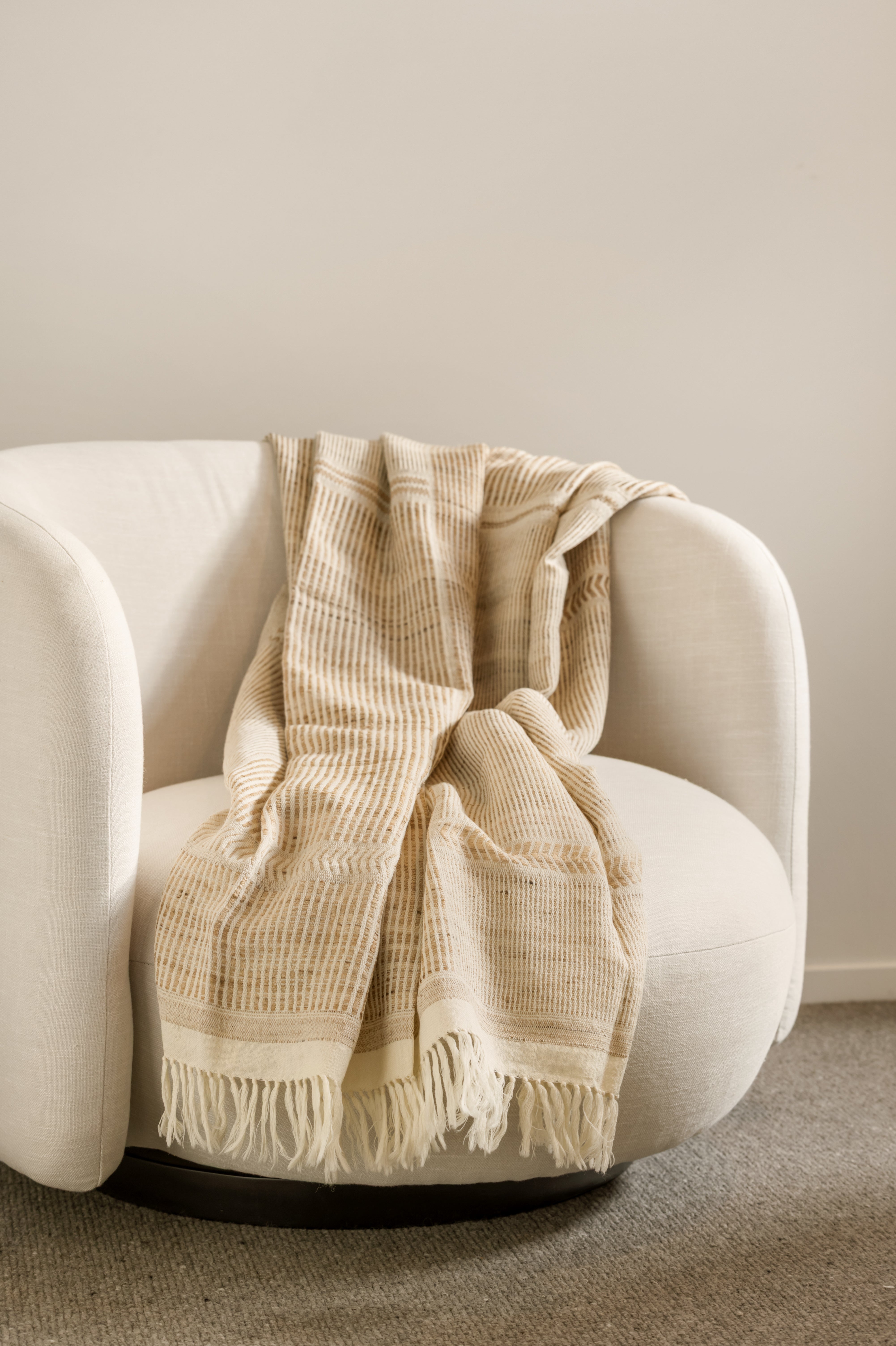 Navajo Throw in Straw
