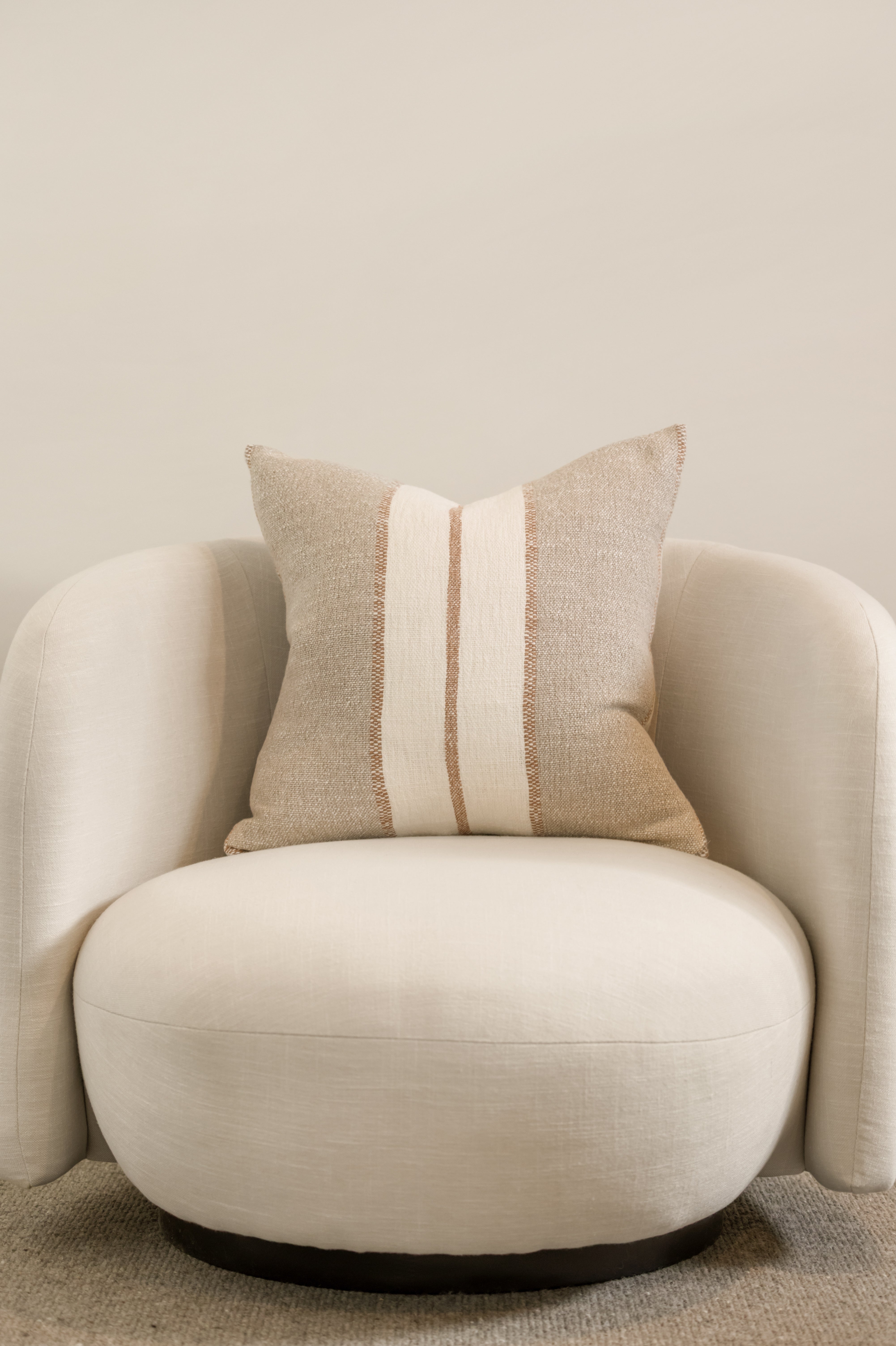 Ottavio Cushion in Earth