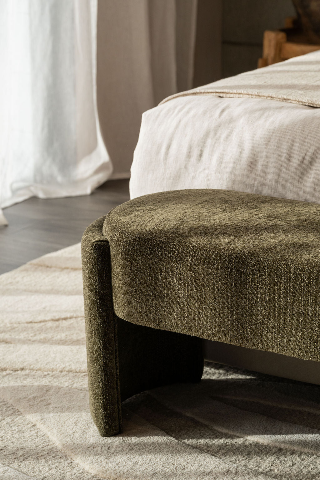 Emmi Bench Seat