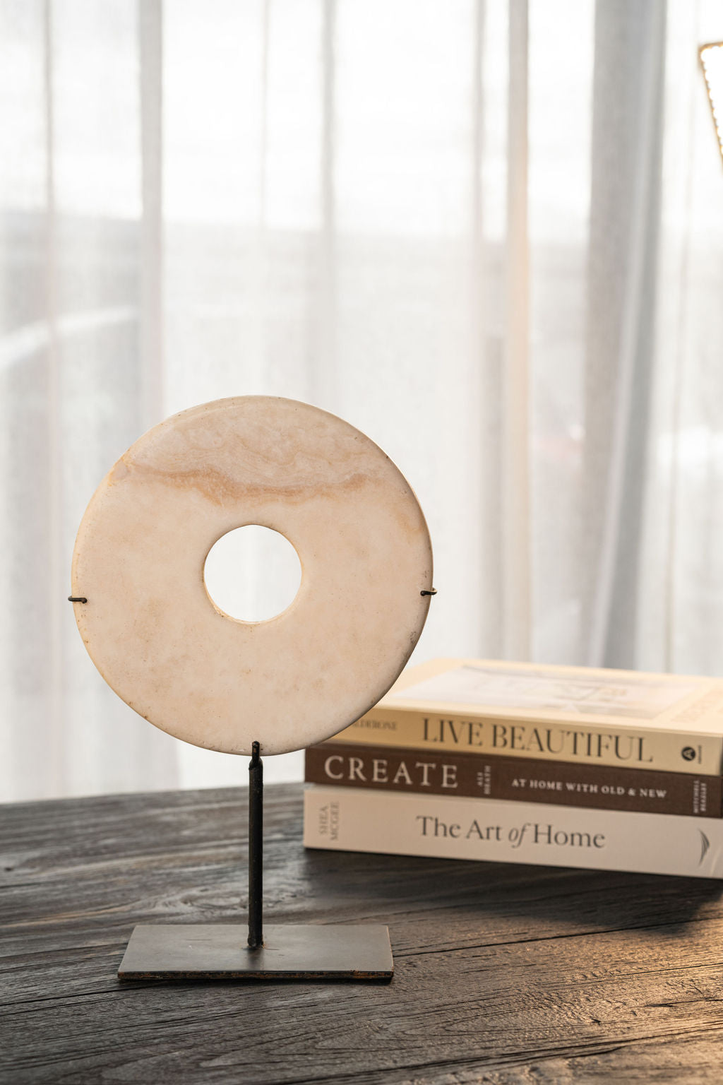 White Eternity Stone On Stand - DIA: 20cm