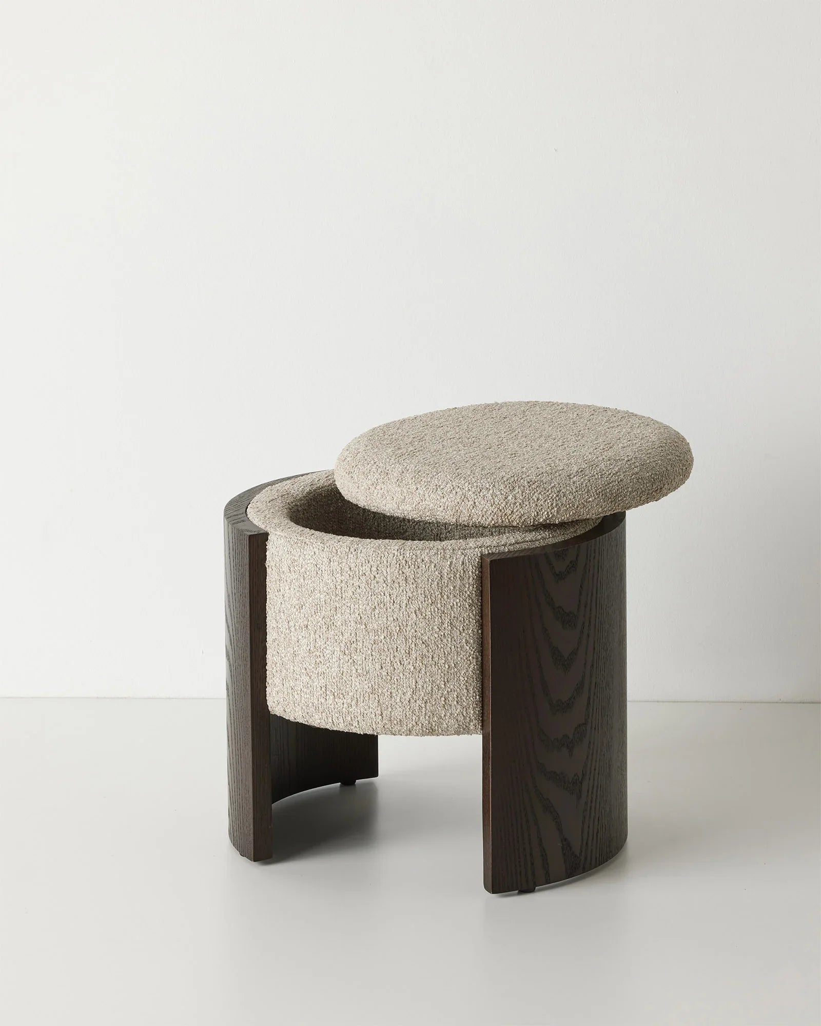 Norcia Ottoman in Stone